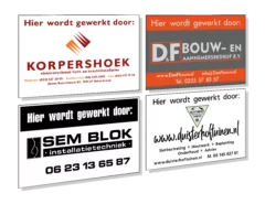 Bouwbord / hier wordt gewerkt door bord
